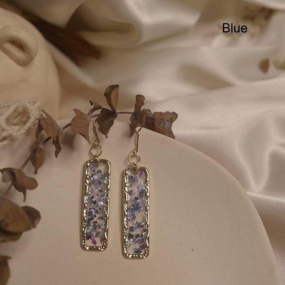 Rectangle Drop Mother of Pearl Acrylic Earrings - Picture 4 of 5